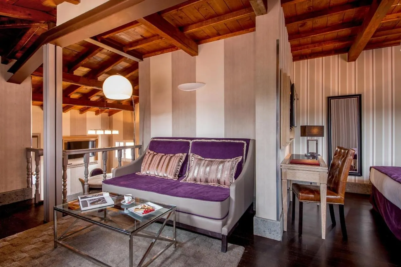 The Inn Apartments Spagna By The Goodnight Company Rome Italy